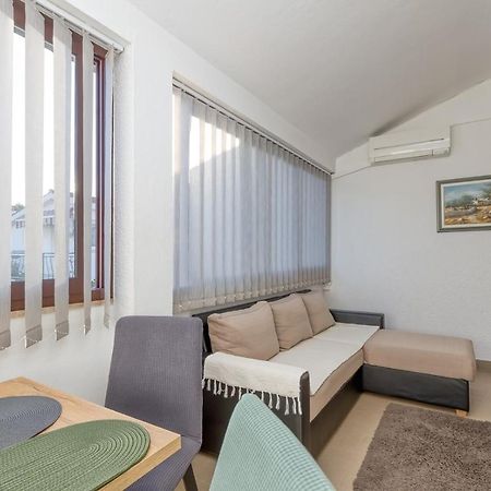 Apartment Lucijan Porec Luaran gambar