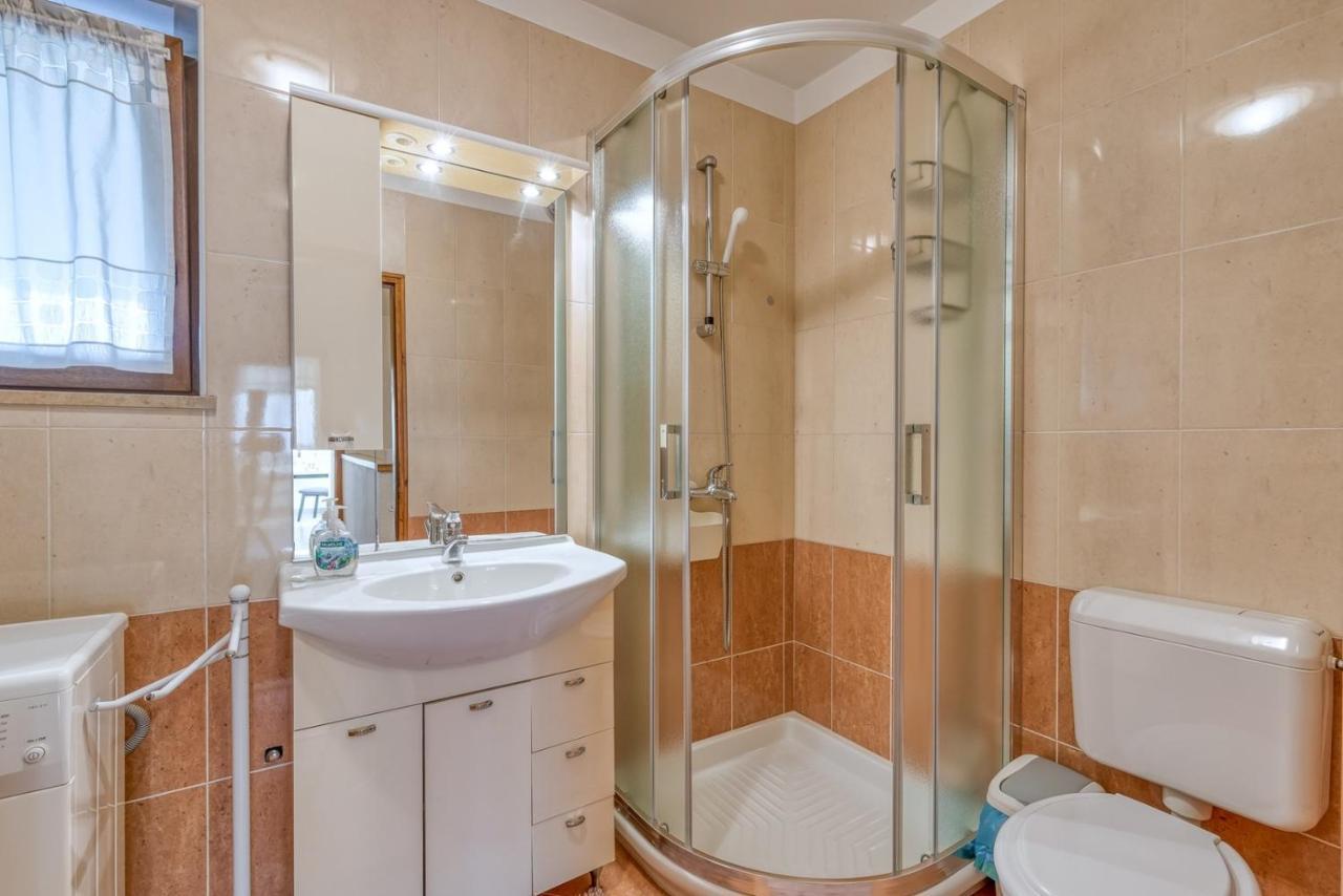 Apartment Lucijan Porec Luaran gambar